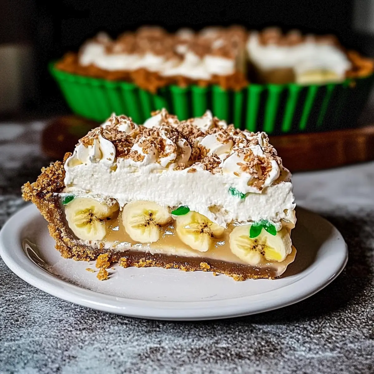 irish banoffee pie - caramel and banana pie