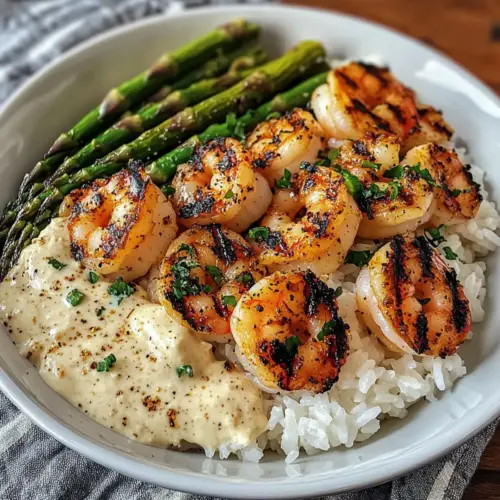 Grilled Shrimp Bowl with Asparagus & Creamy Garlic Sauce